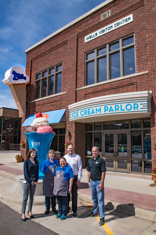 Wells Visitor Center & Ice Cream Parlor, Le Mars, Iowa